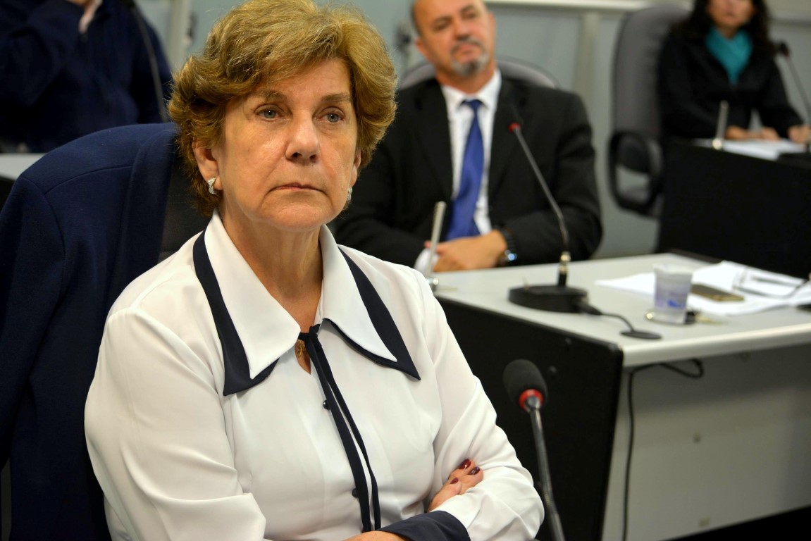Jamila pede compra de caminhão basculante e insiste em coleta de lixo no Santa Maria do Araquá